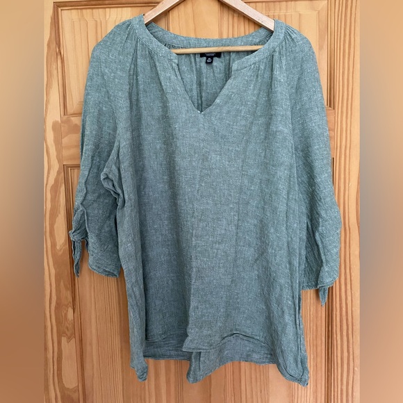 Jones New York blouse - Picture 1 of 3